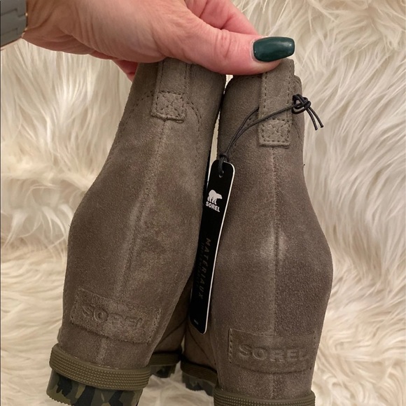 Sorel Wedge II - Chelsea Bootie NWT - Picture 8 of 12